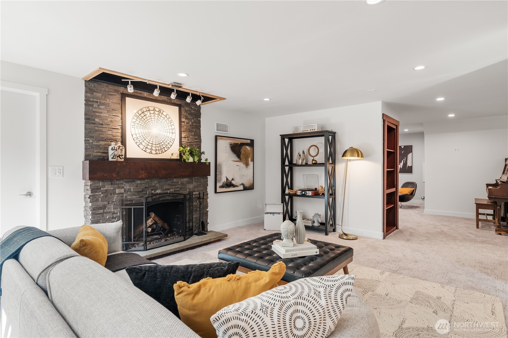 12015 Dayton Avenue Property Photo 18