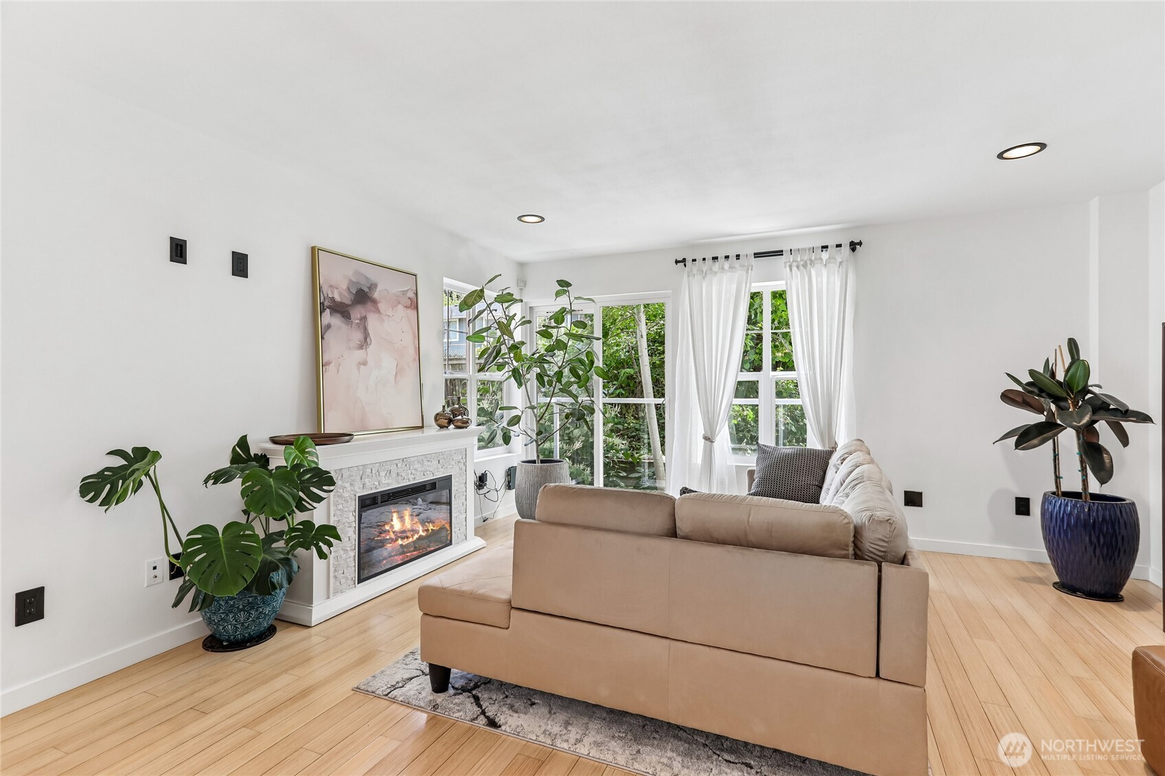 5030 Delridge Way A Property Photo 8