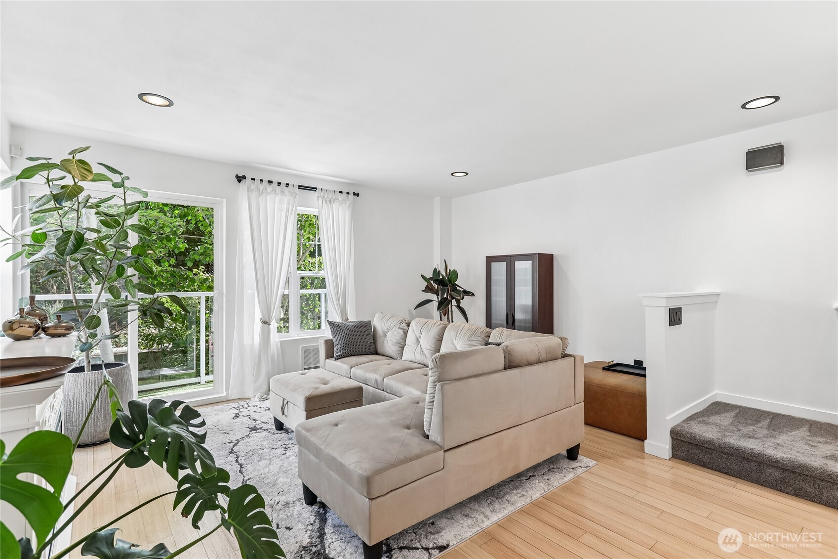 5030 Delridge Way A Property Photo 9