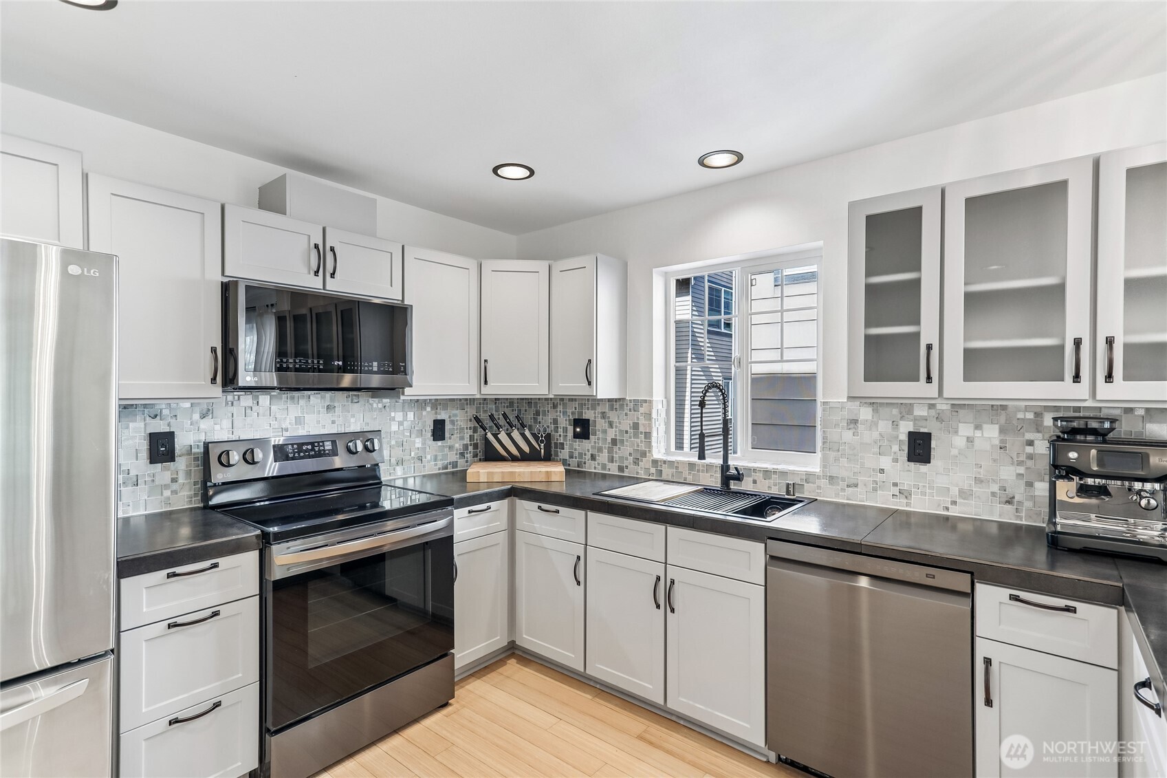 5030 Delridge Way A Property Photo 13