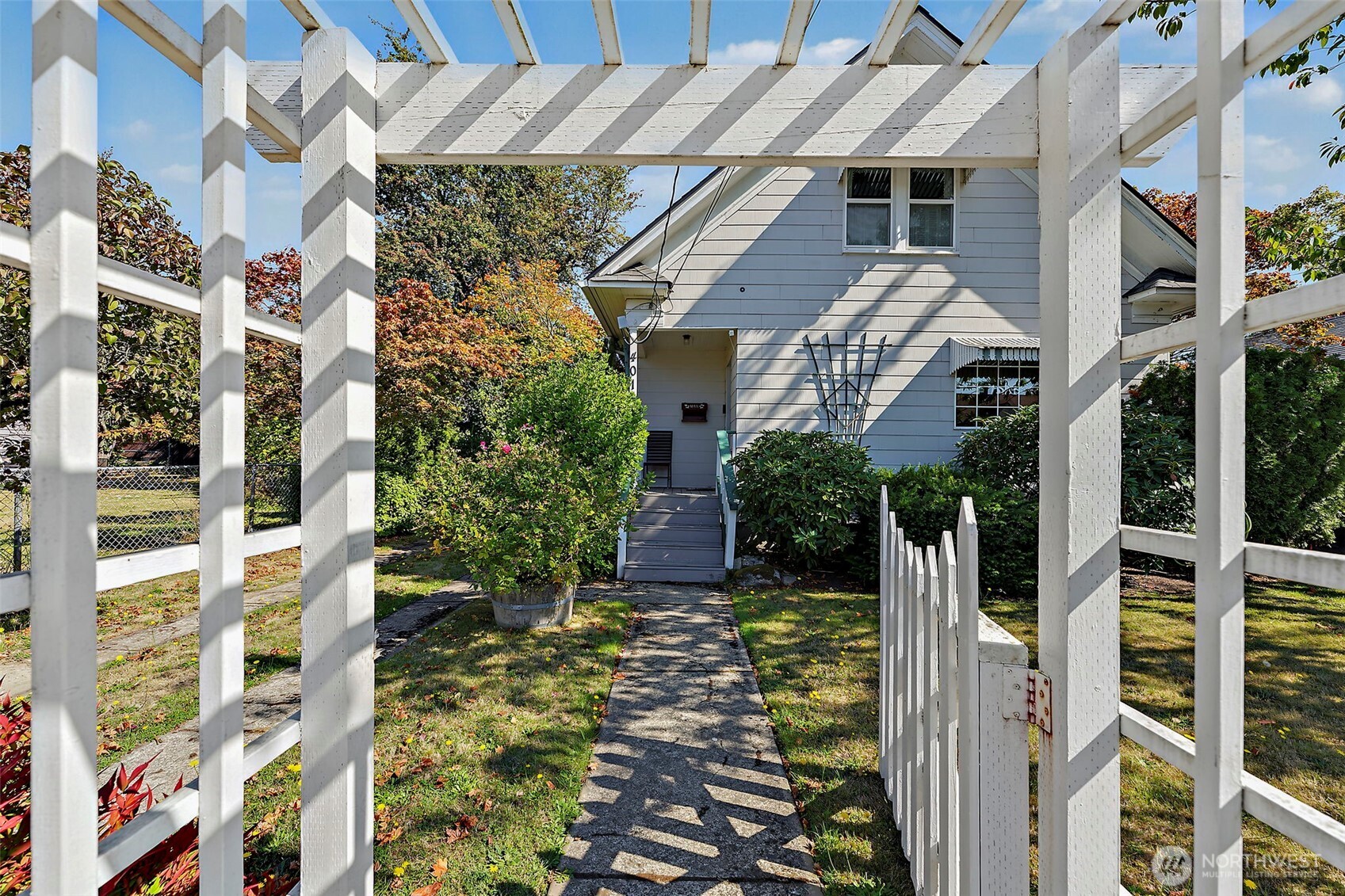4011 S Sheridan Avenue Property Photo 3