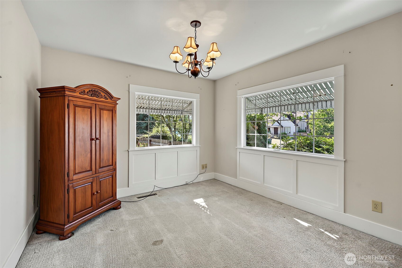 4011 S Sheridan Avenue Property Photo 9