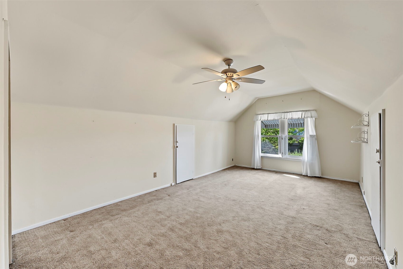 4011 S Sheridan Avenue Property Photo 24