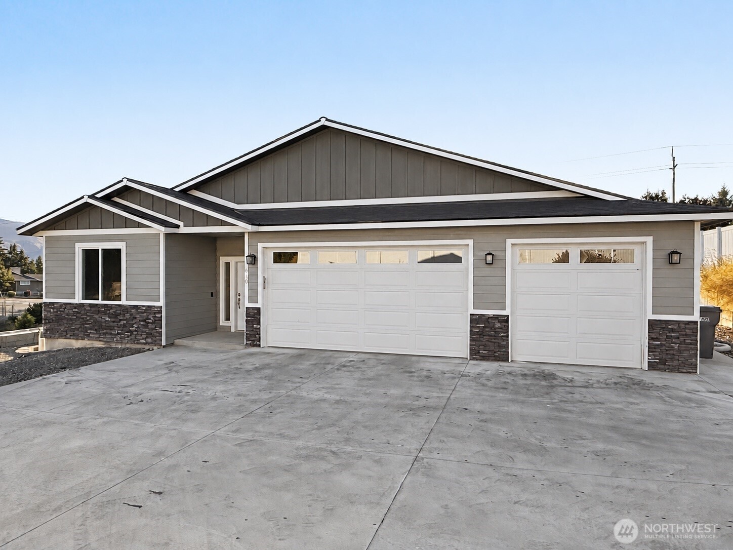 610 19th Street Property Photo 1
