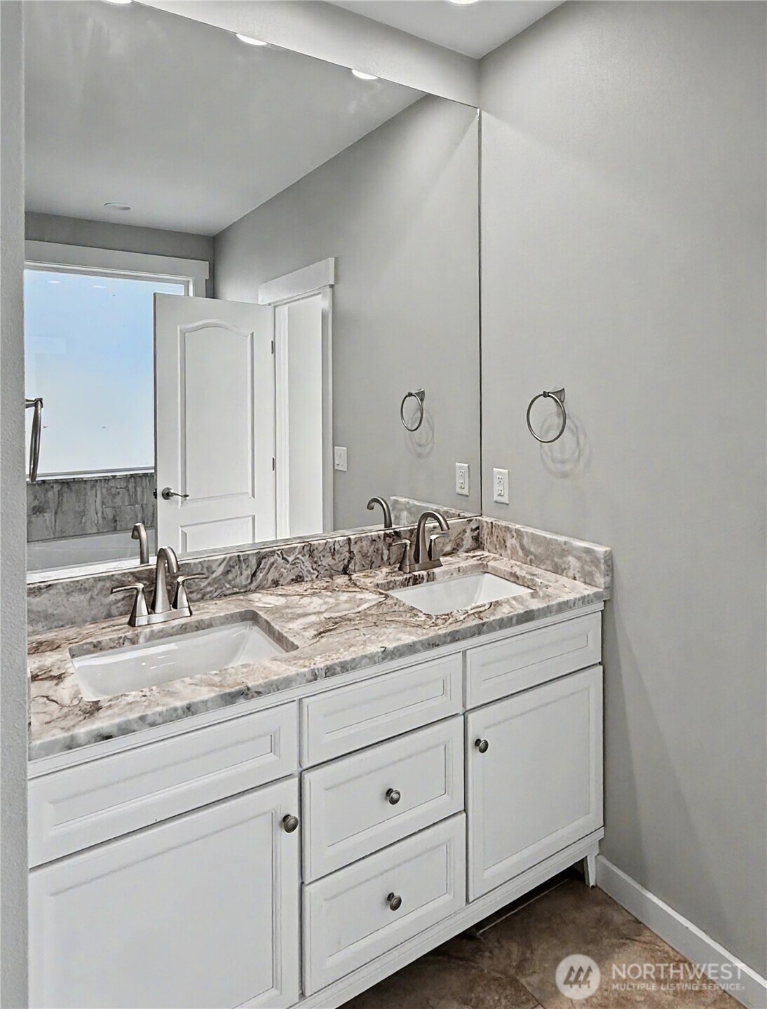610 19th Street Property Photo 10