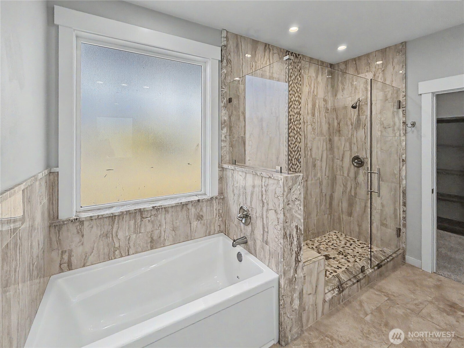 610 19th Street Property Photo 11