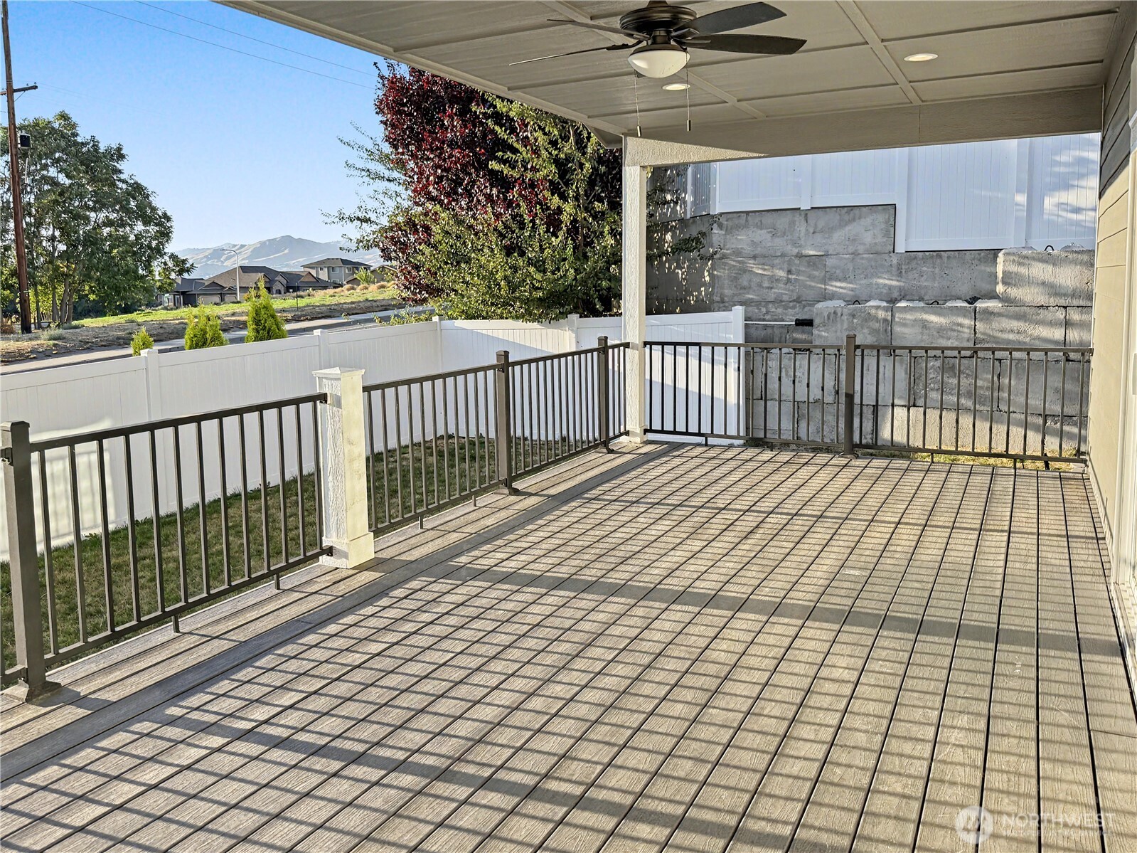 610 19th Street Property Photo 17