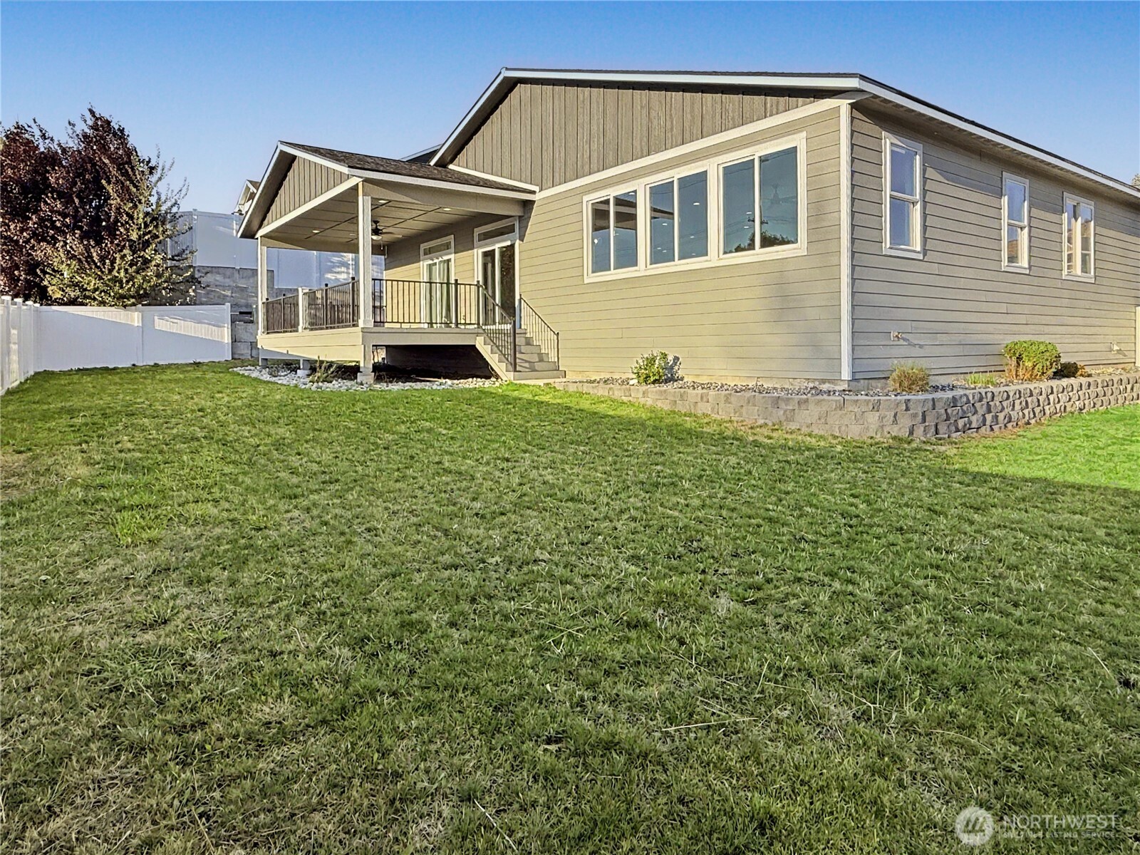 610 19th Street Property Photo 20