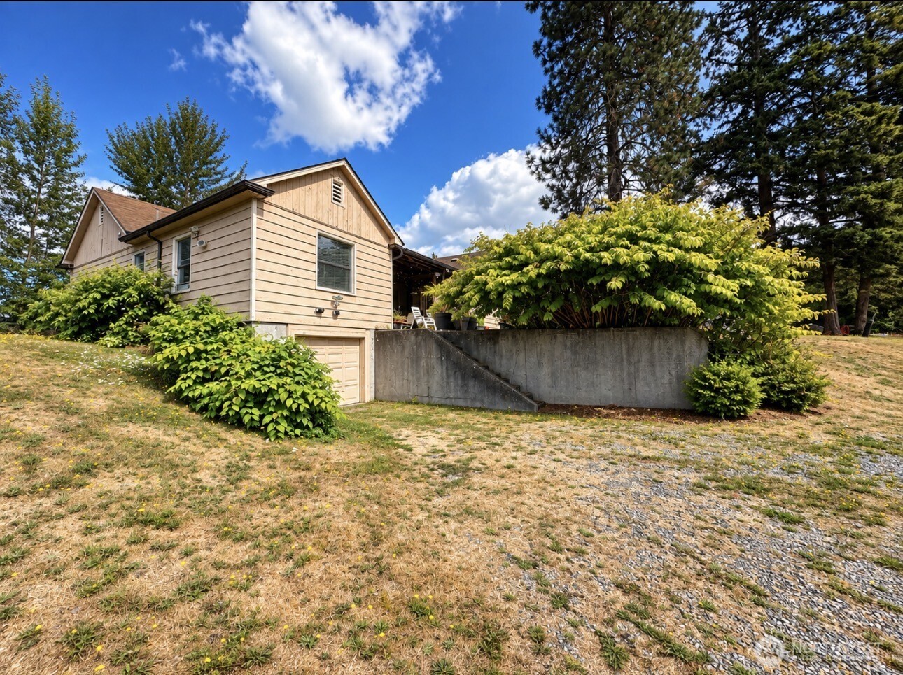 6924 Johnson Road Property Photo 5