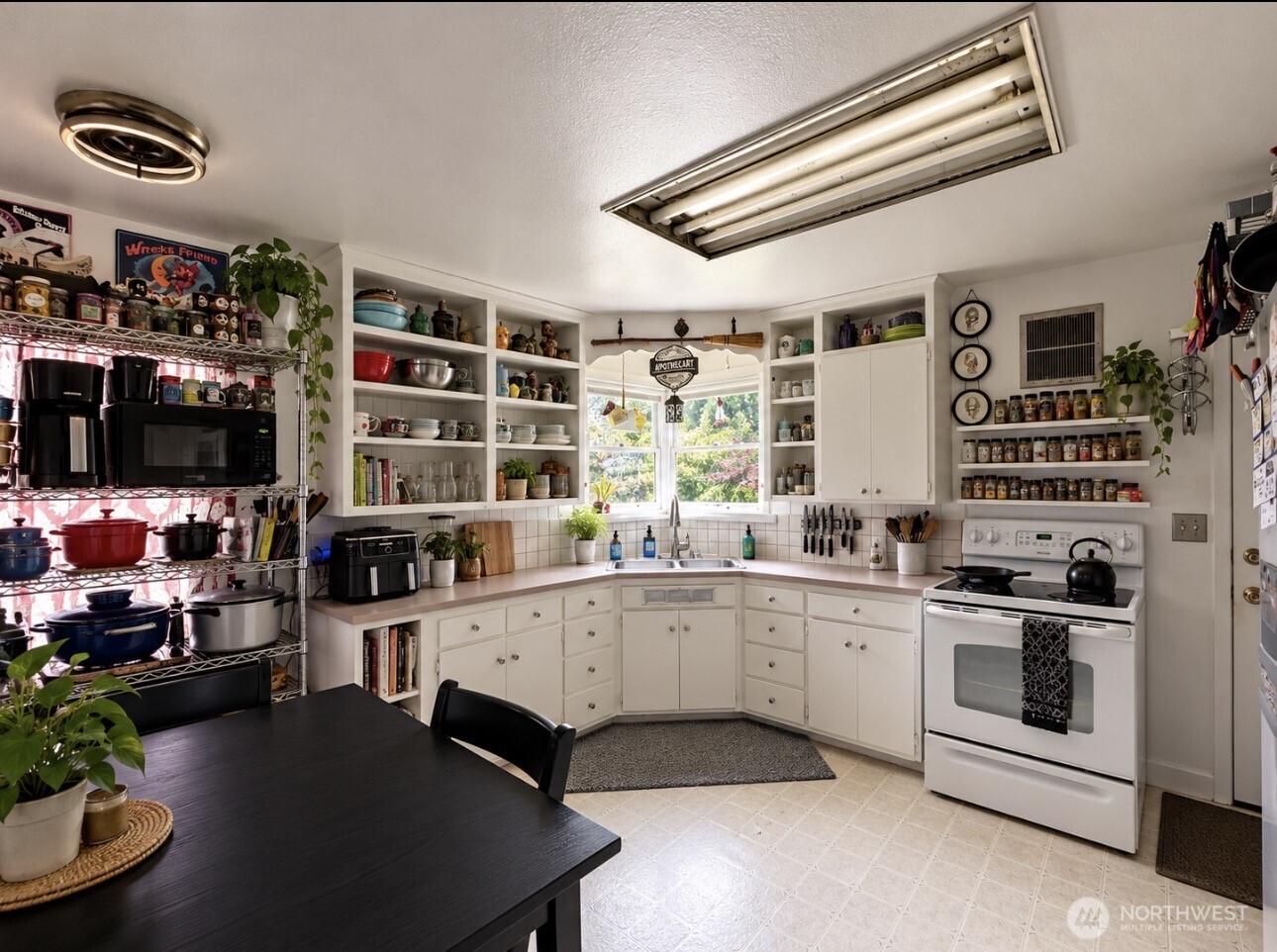 6924 Johnson Road Property Photo 7