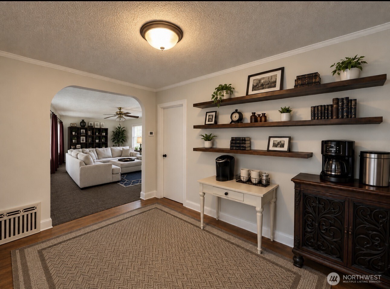 6924 Johnson Road Property Photo 8