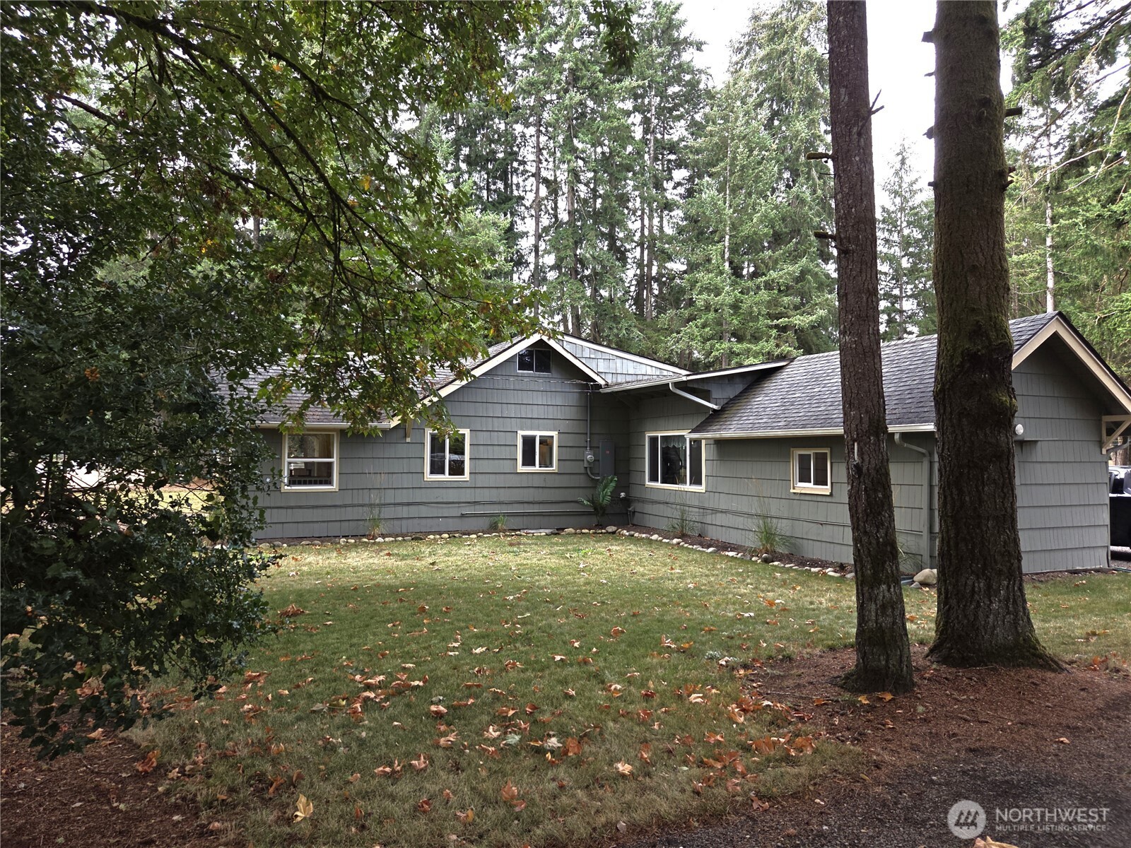 18435 Elderberry Street Property Photo 17