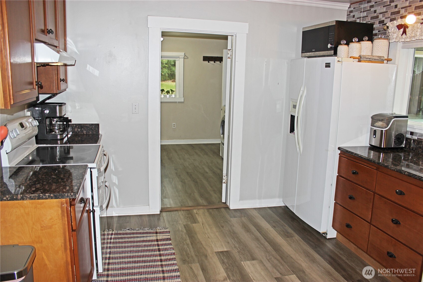18435 Elderberry Street Property Photo 33