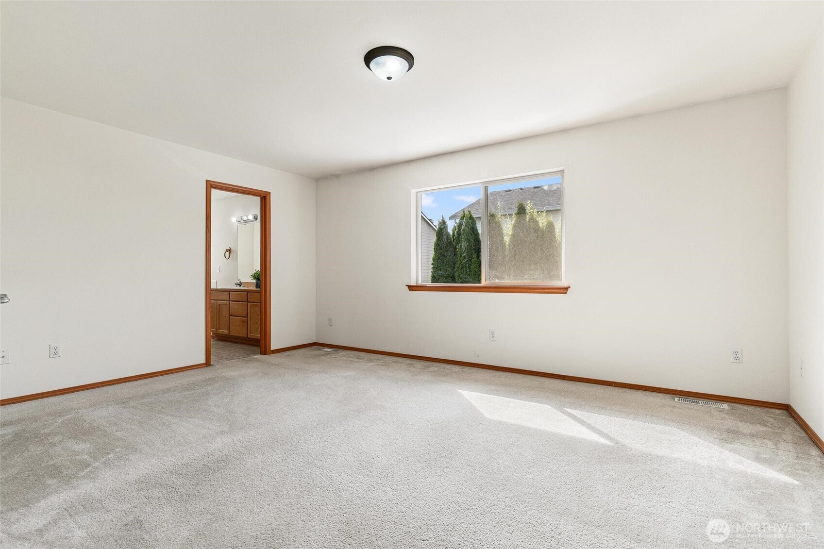 3710 73rd Drive Property Photo 7