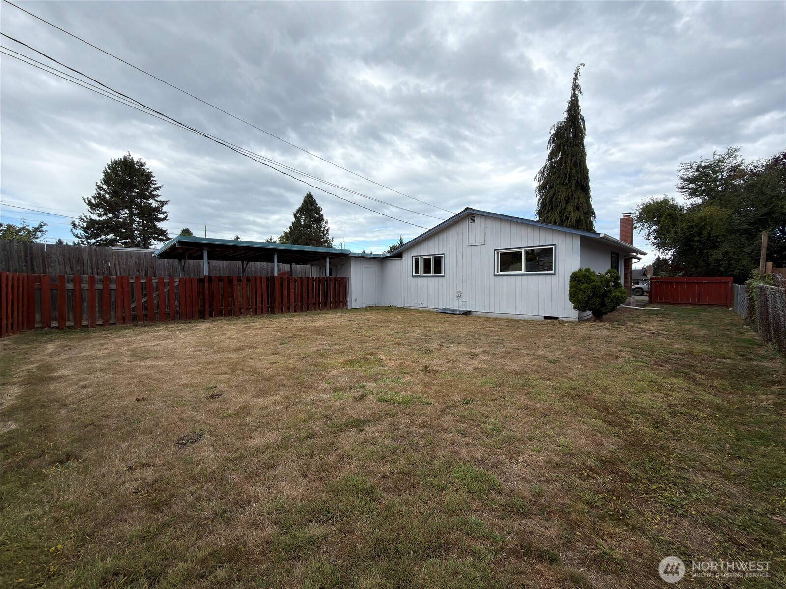814 W 11th Street Property Photo 16