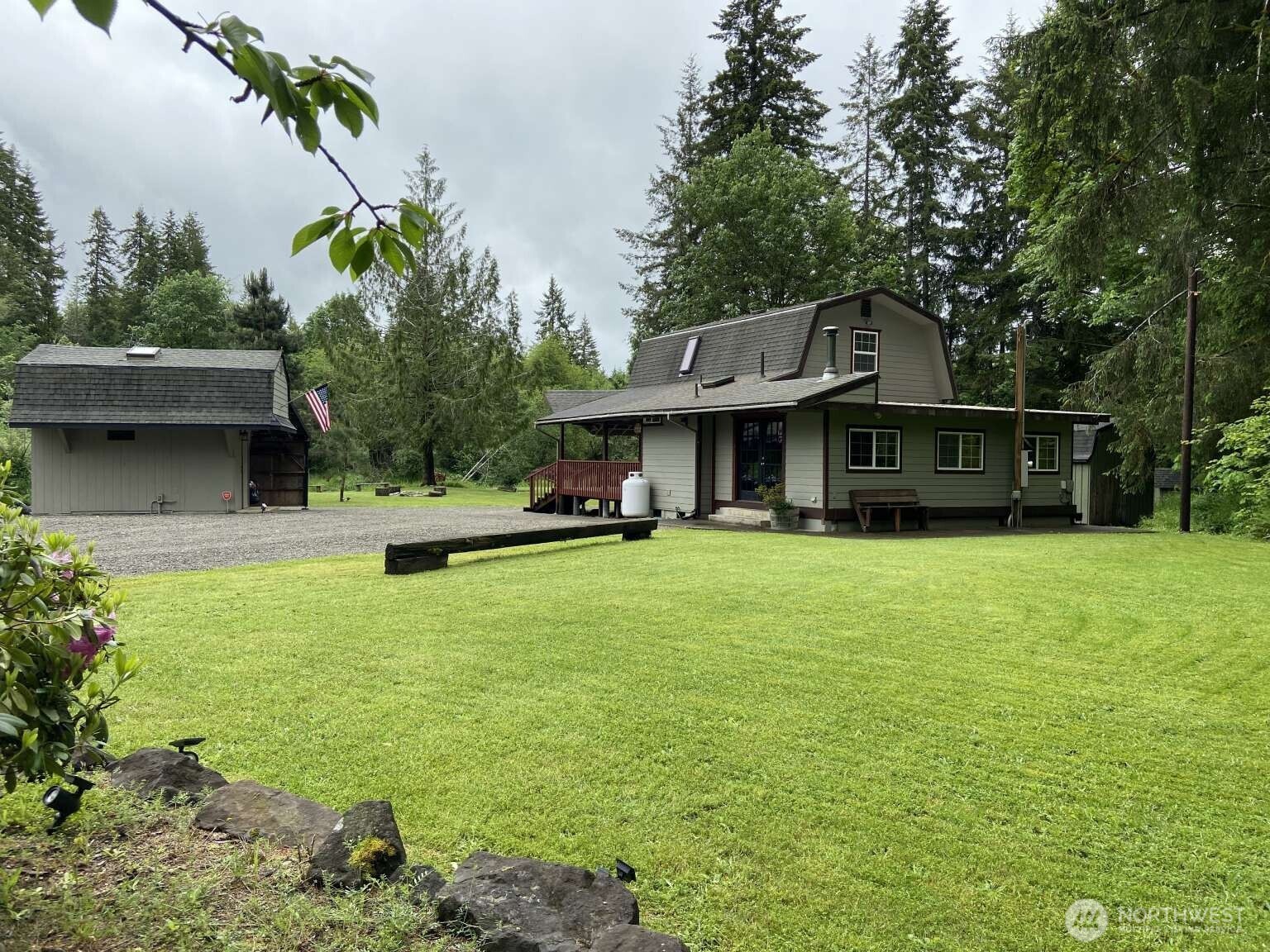 621 W Satsop Maple Glen Property Photo 5