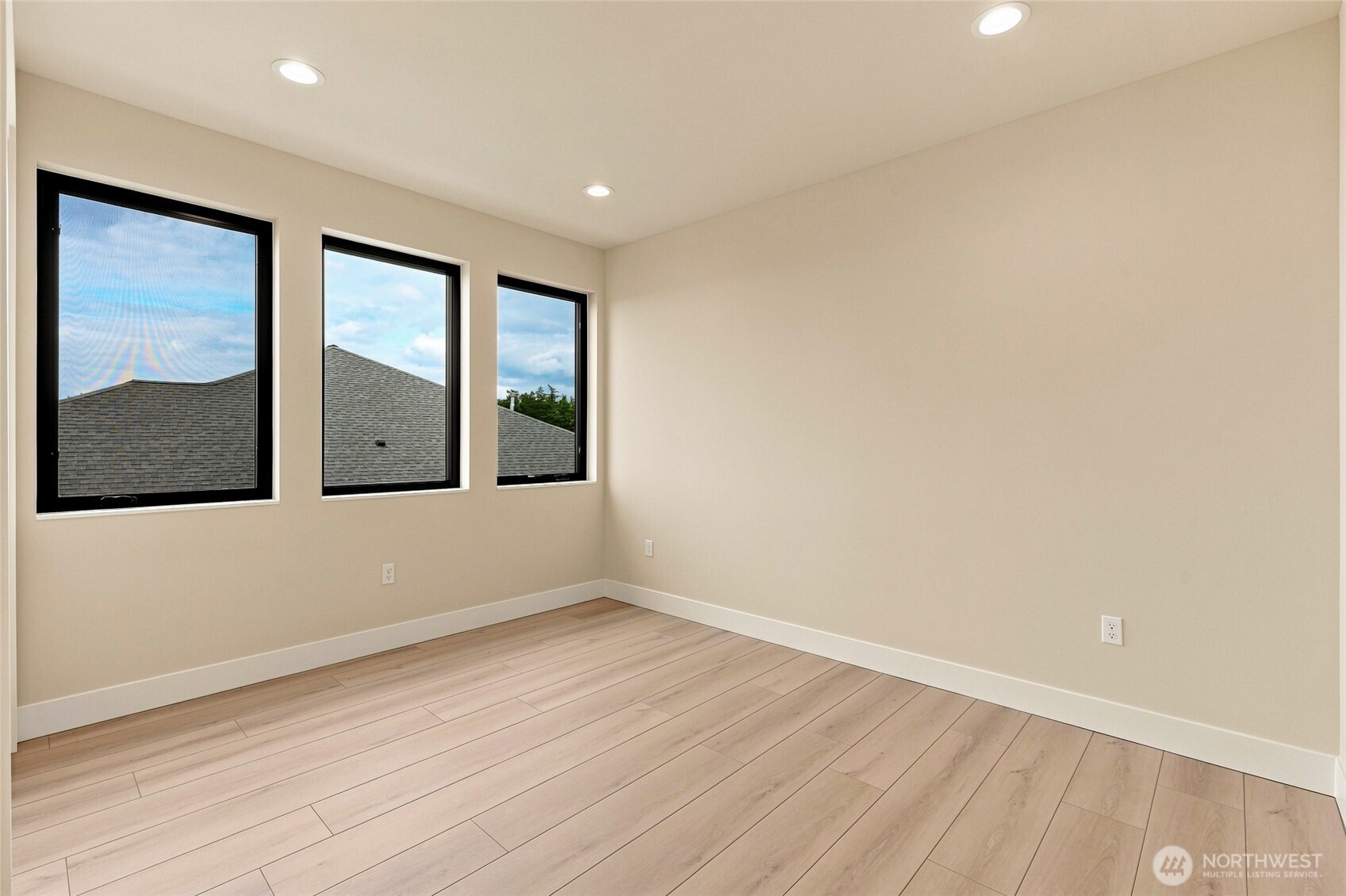 3913 Rock Ridge Parkway Property Photo 31
