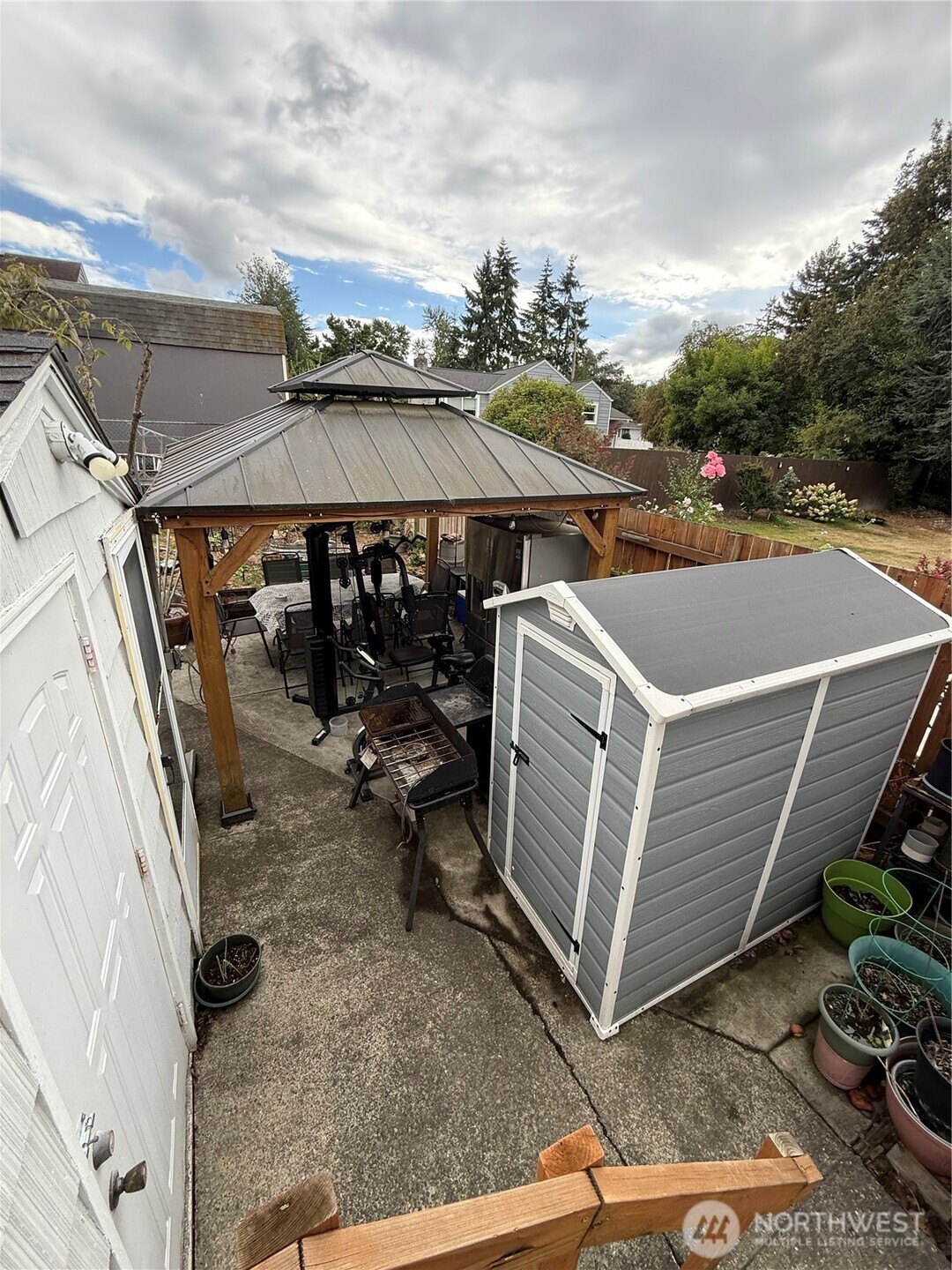 11627 24th Avenue Property Photo 9