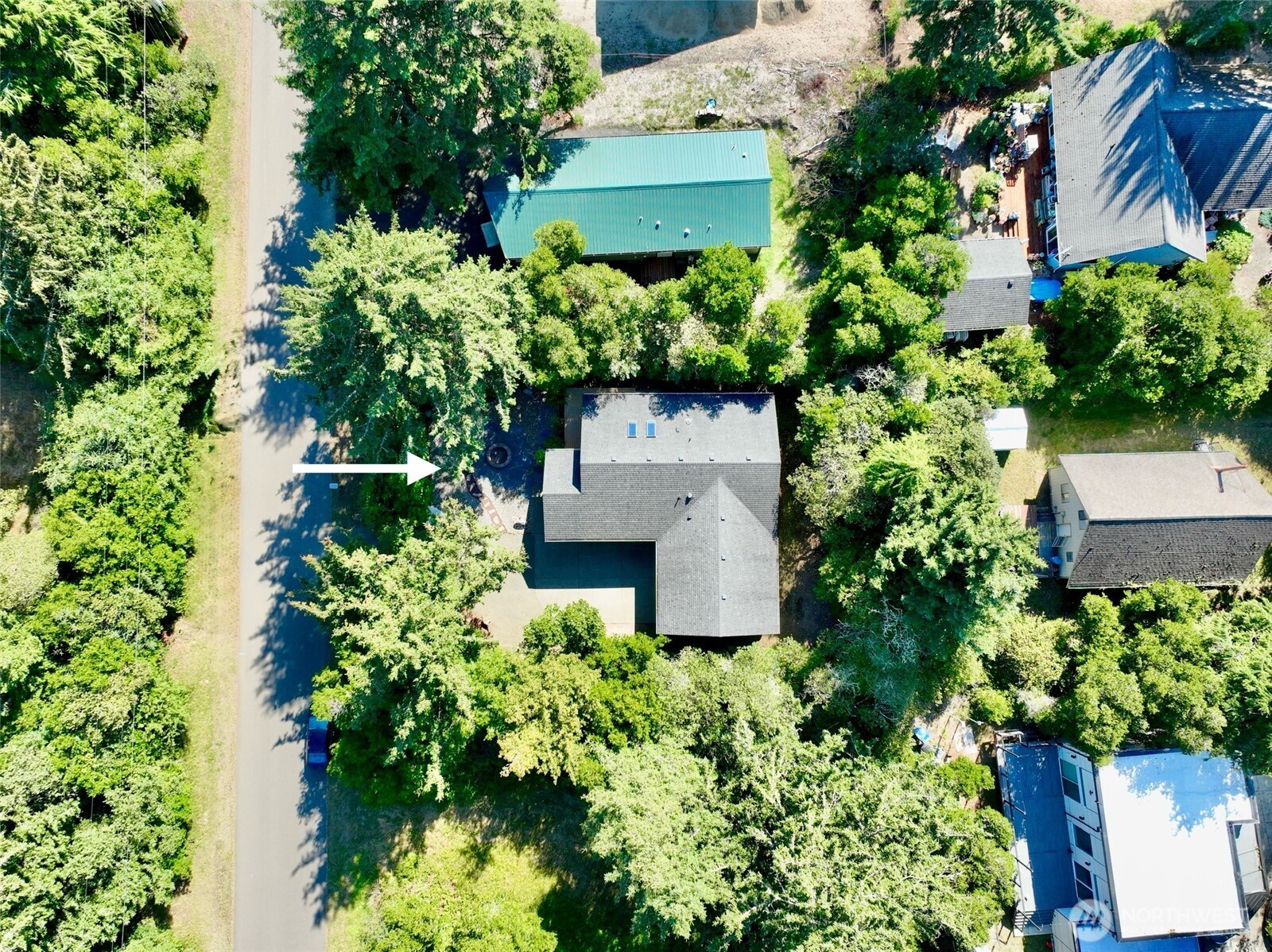 143 S Oar Loop Property Photo 4