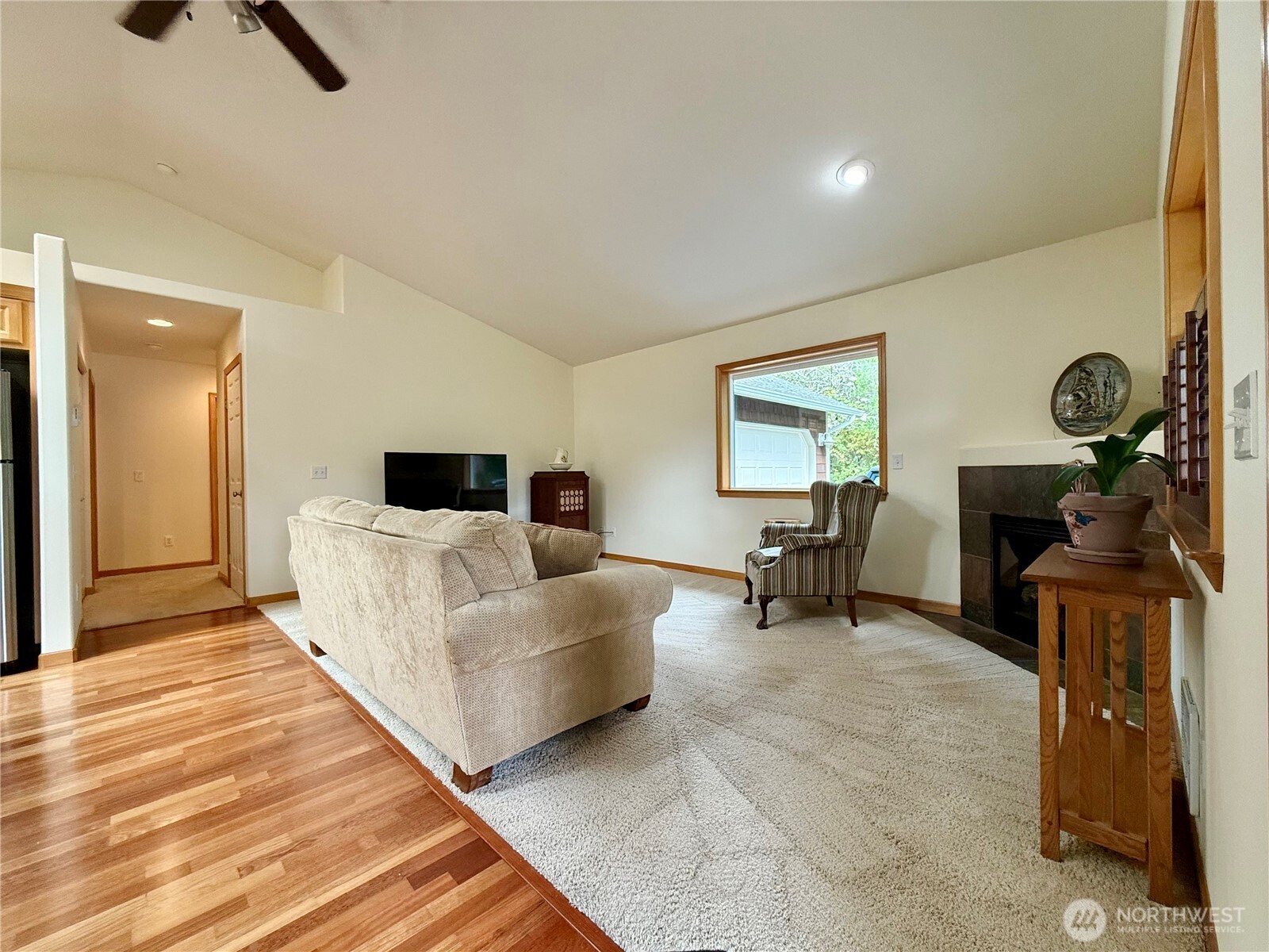 143 S Oar Loop Property Photo 19