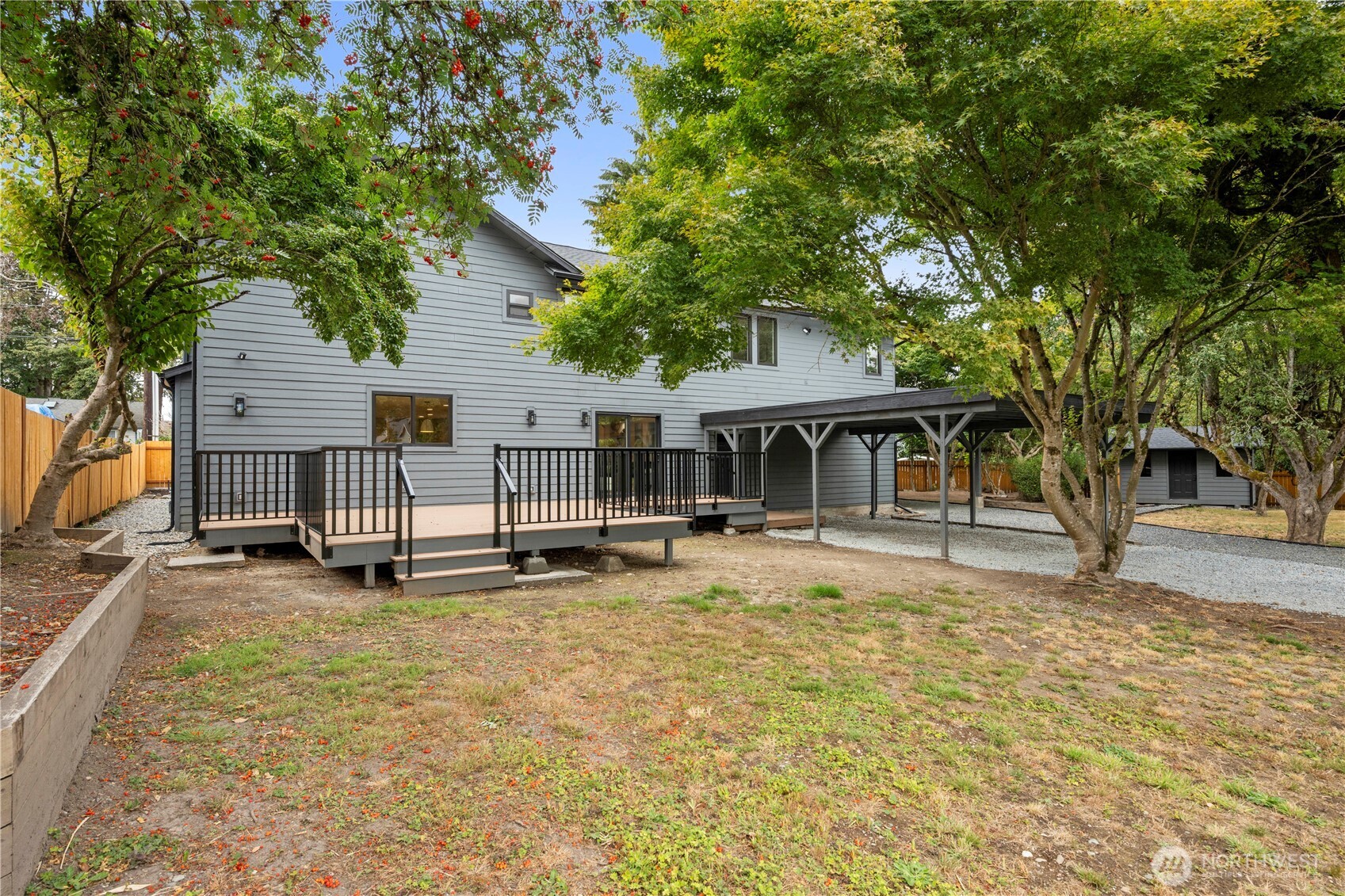130 203rd Place Property Photo 27
