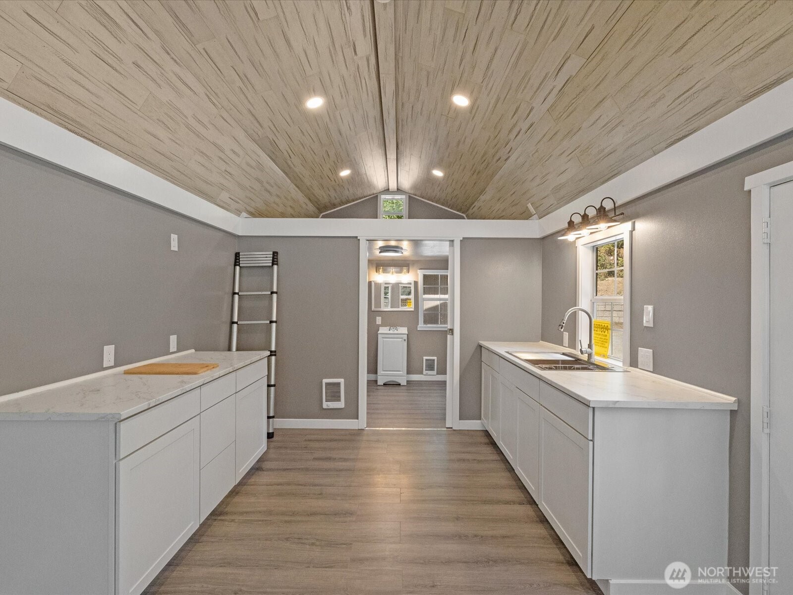 12906 Crystal Springs Drive Property Photo 16