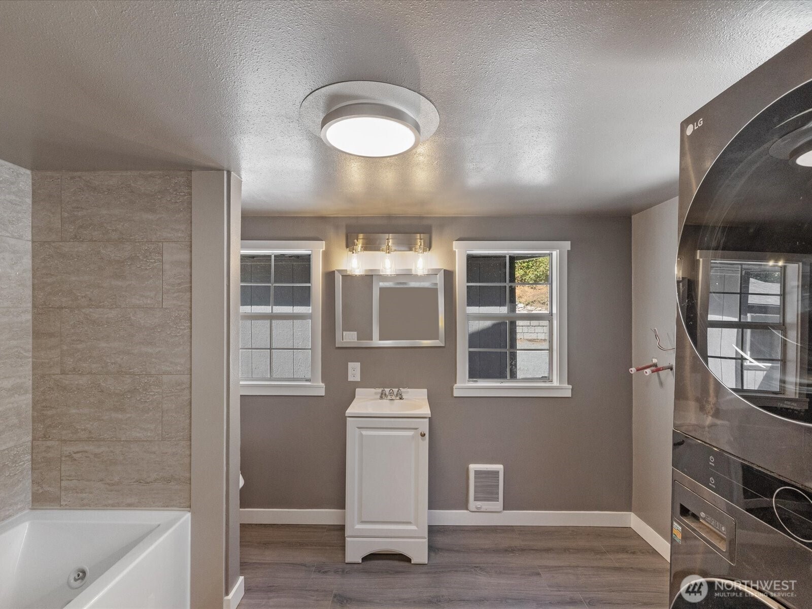 12906 Crystal Springs Drive Property Photo 20