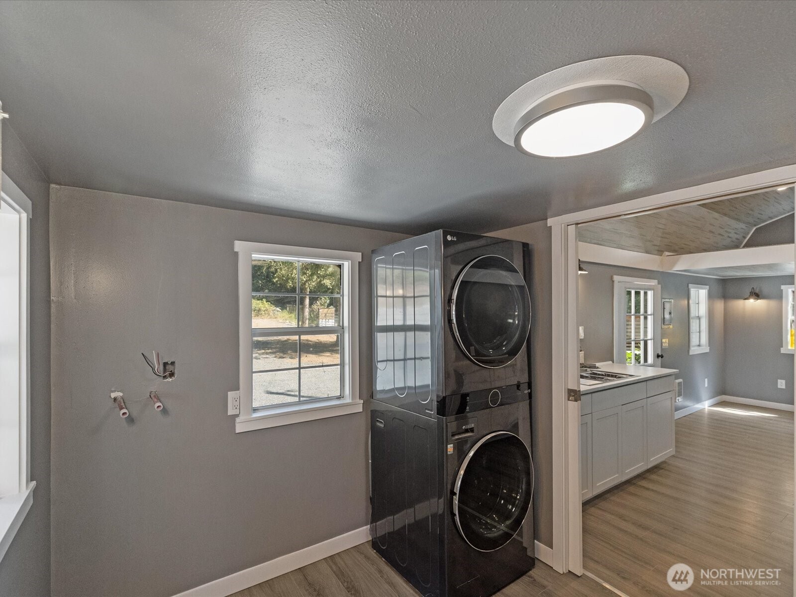 12906 Crystal Springs Drive Property Photo 21