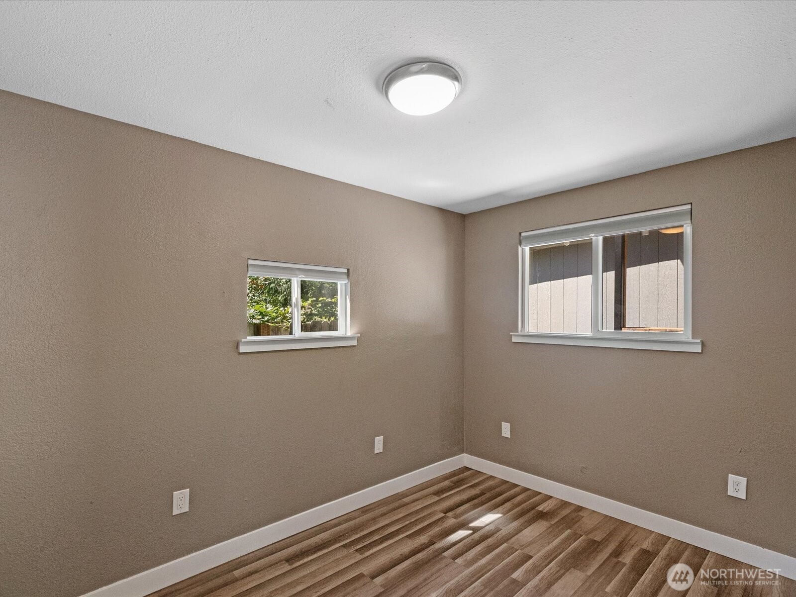 12906 Crystal Springs Drive Property Photo 25