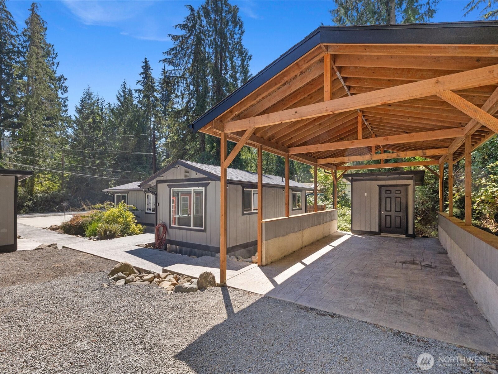 12906 Crystal Springs Drive Property Photo 26