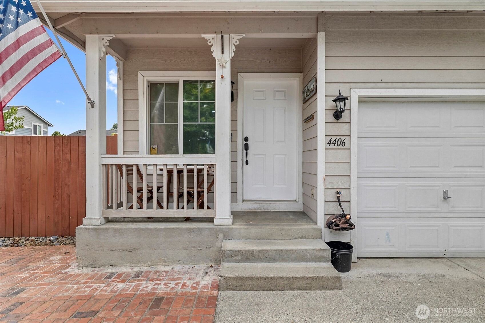 4406 148th Street Property Photo 5