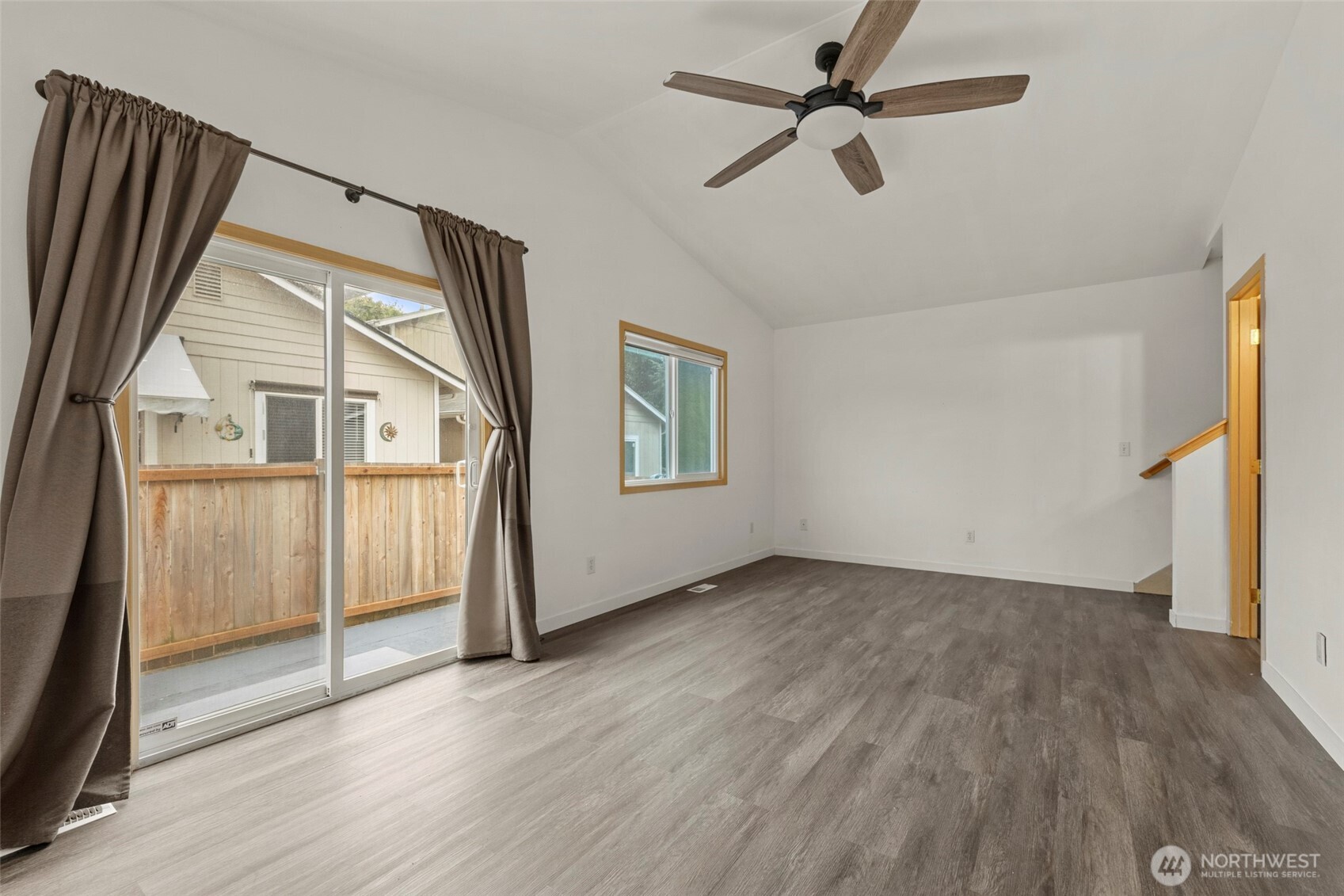 4406 148th Street Property Photo 17
