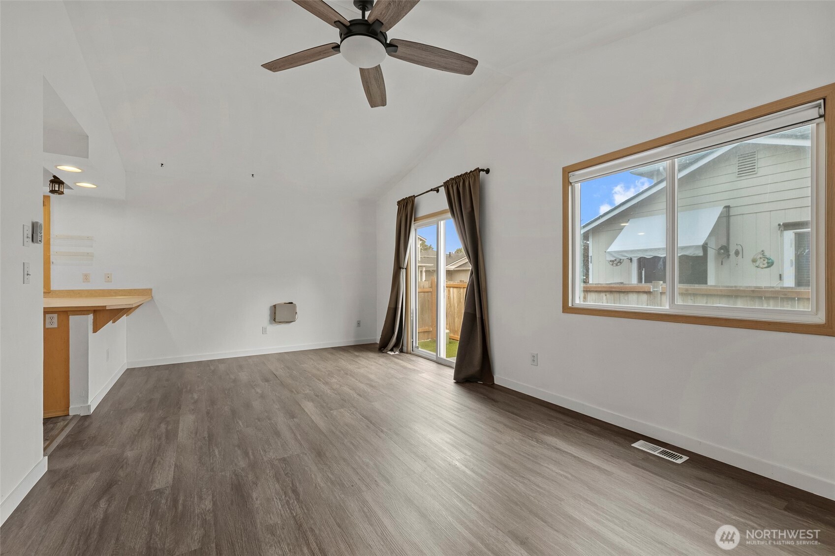 4406 148th Street Property Photo 19