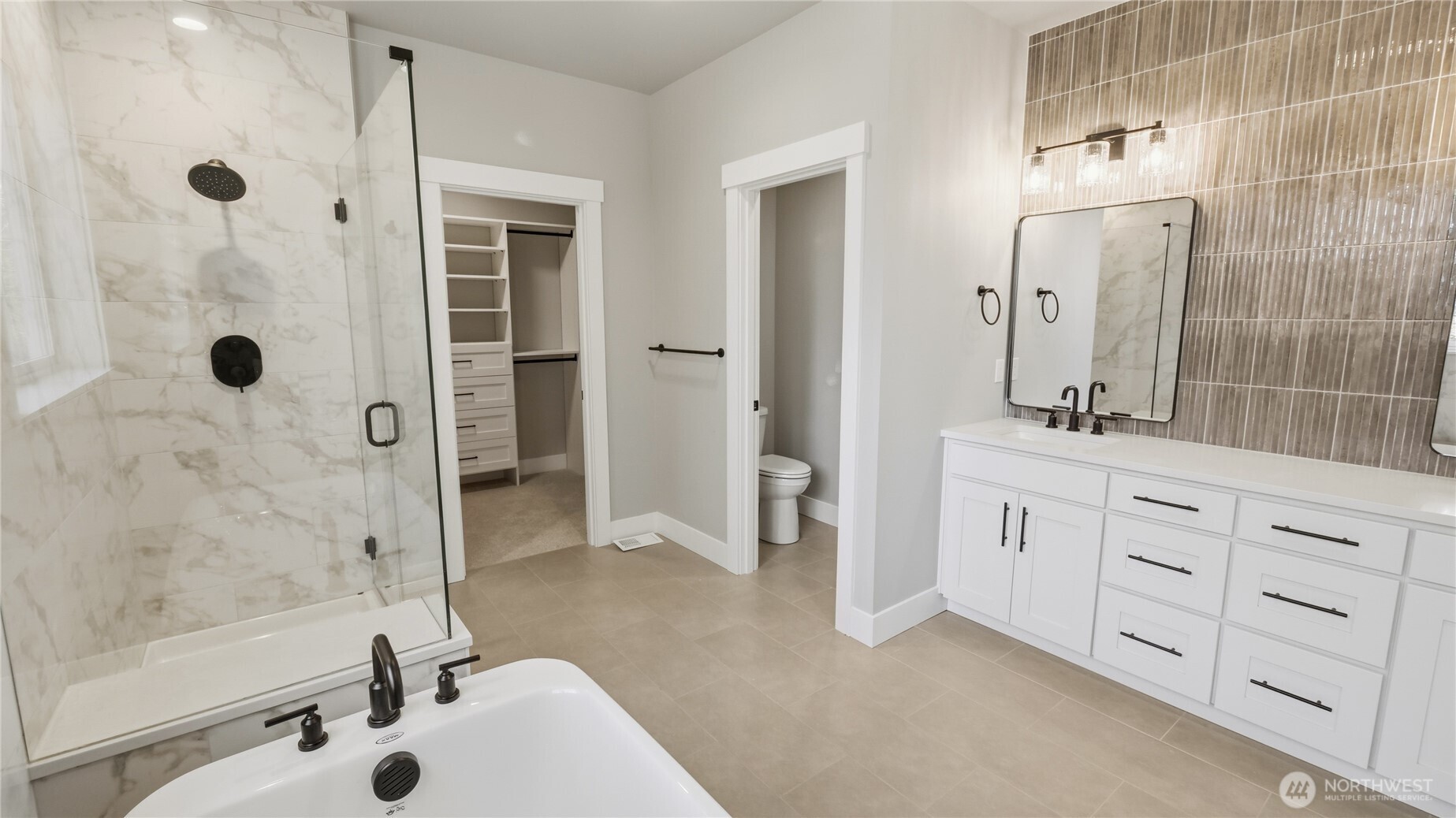 3533 173rd Place Property Photo 17