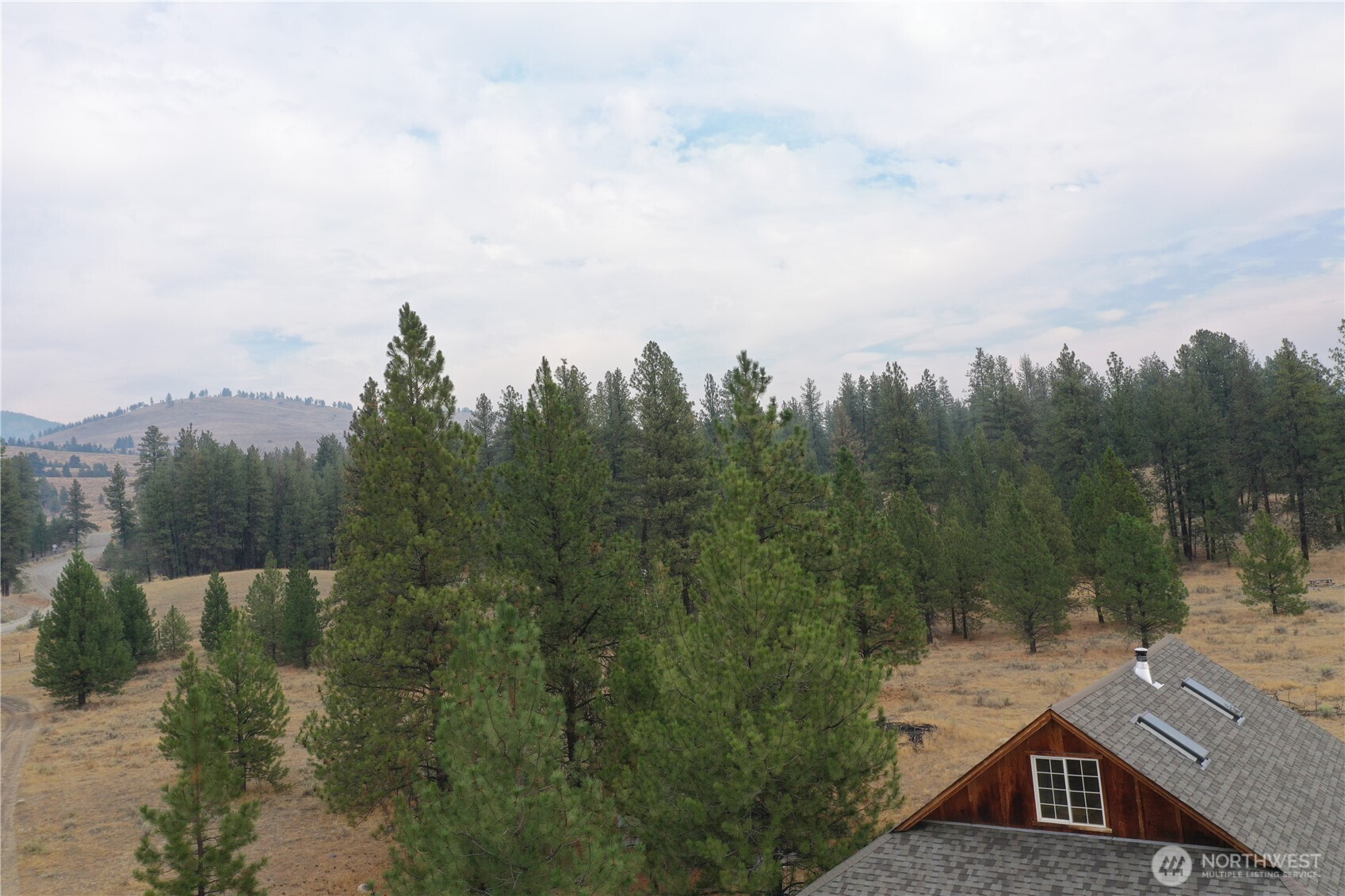 214 Cape Labelle Property Photo 14