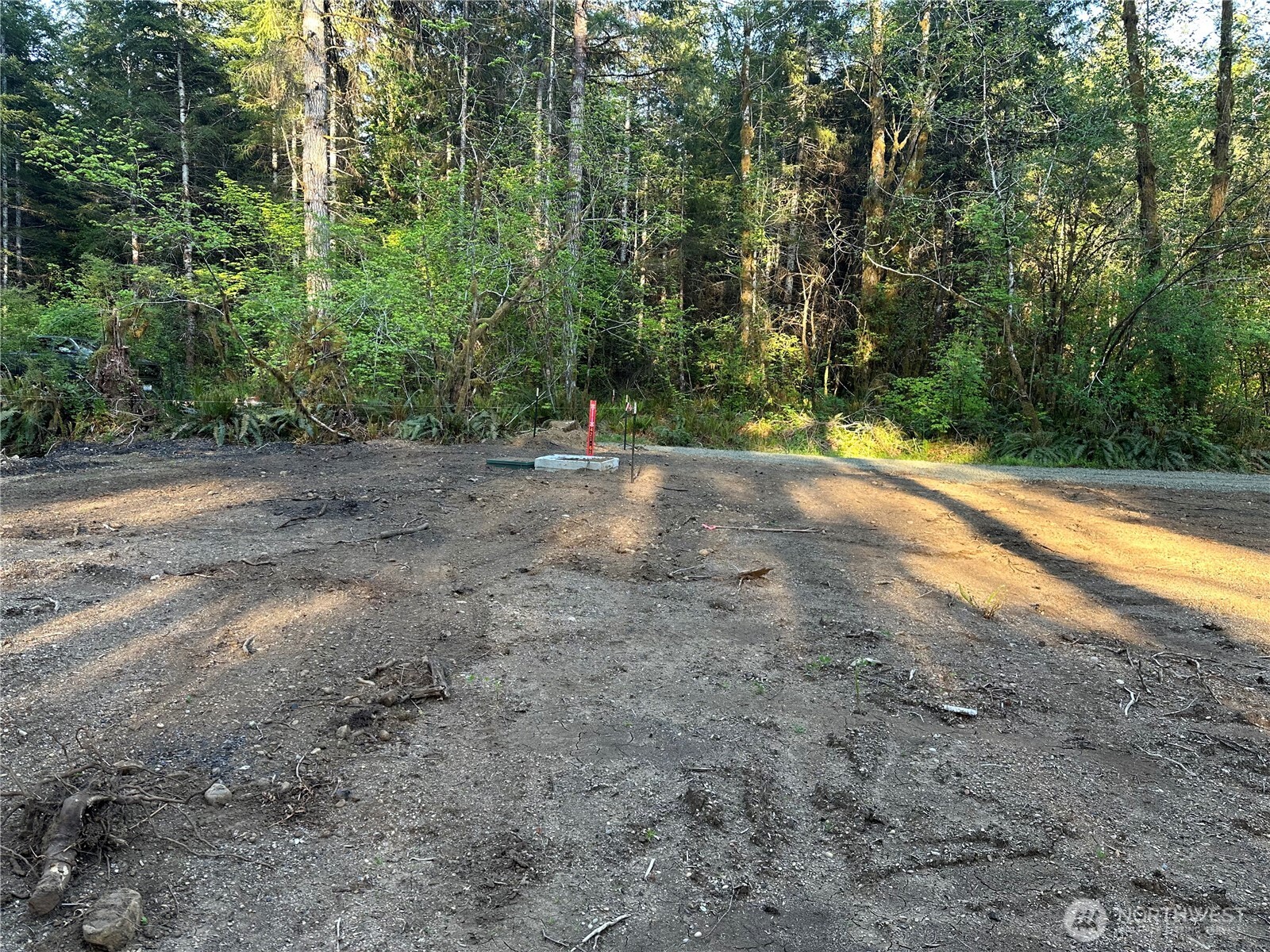 211 W New Moon Lane Property Photo 10