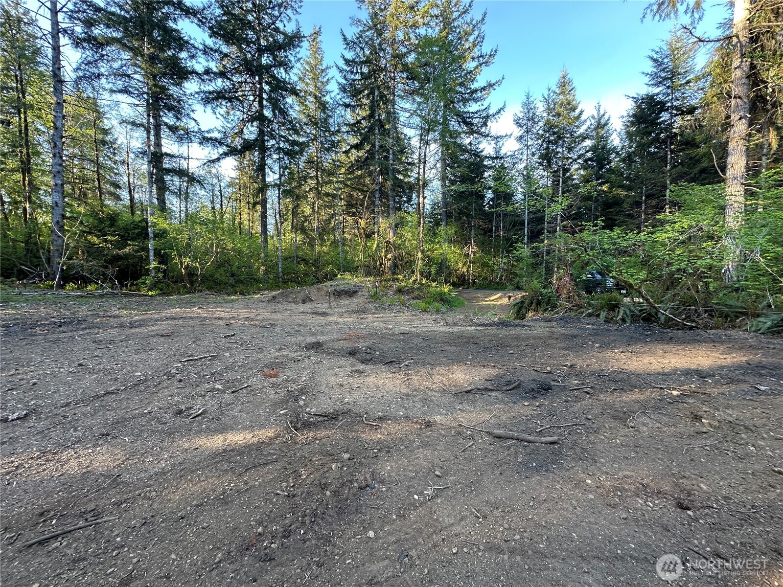 211 W New Moon Lane Property Photo 19