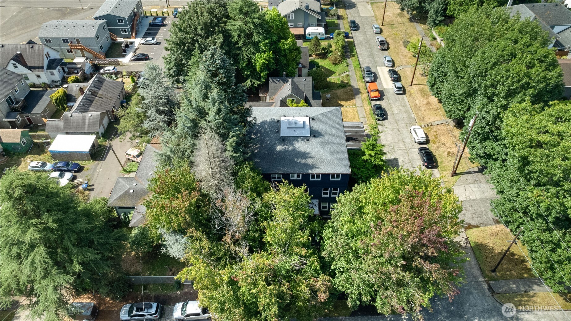721 N K Street Property Photo 10