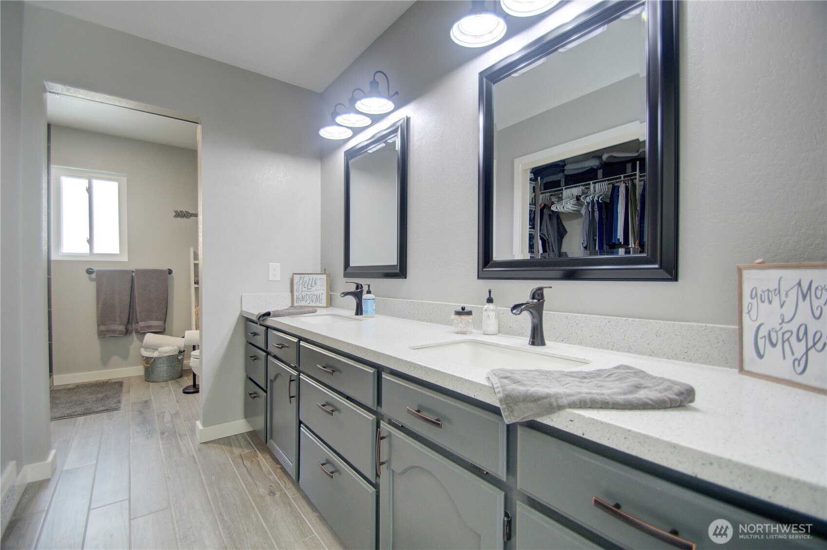 3737 Goldcrest Heights Property Photo 21