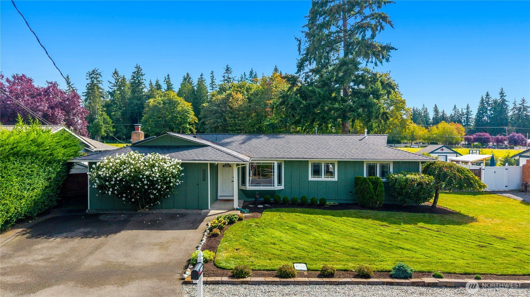 19032 86th Avenue Property Photo 1