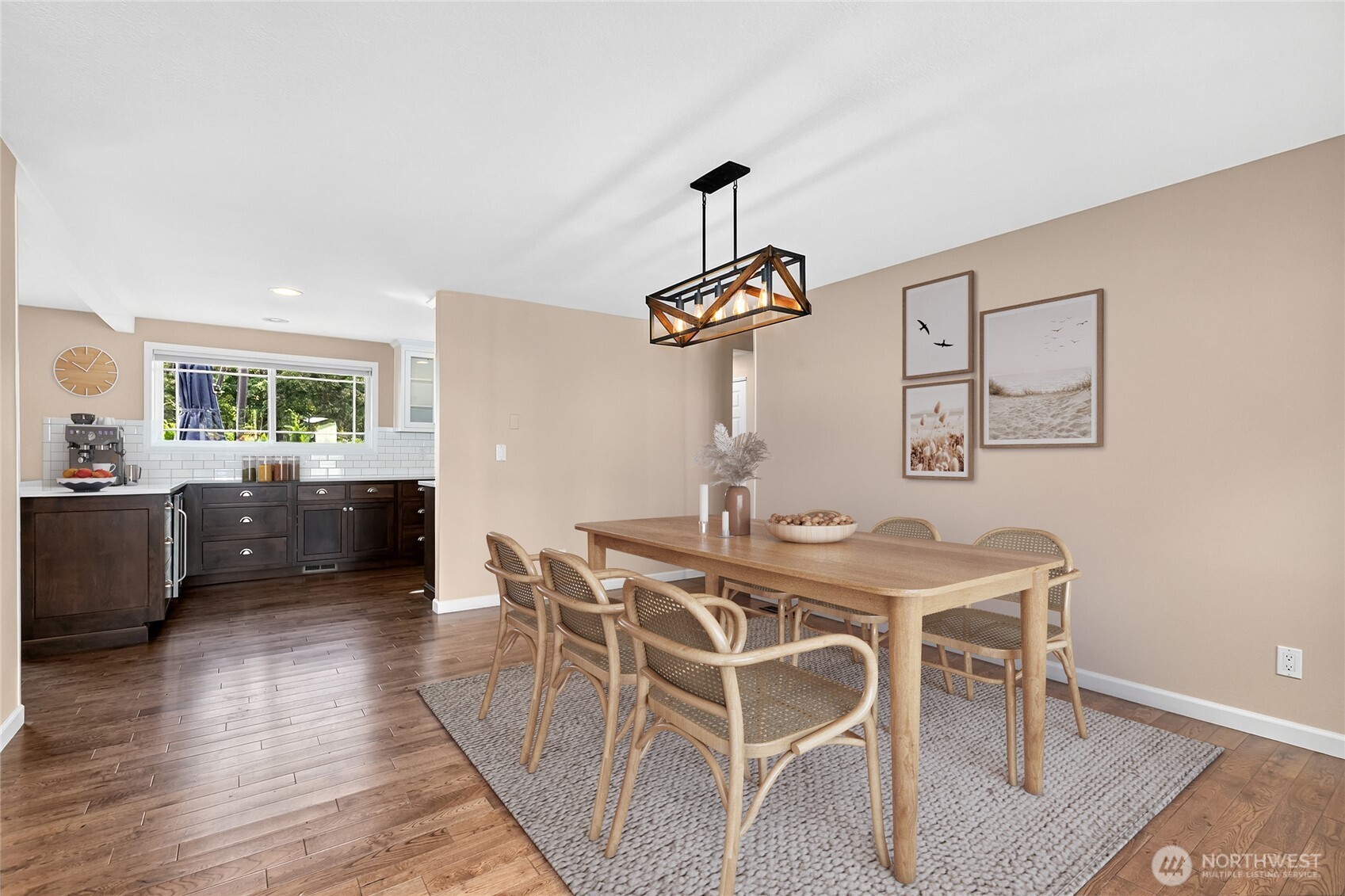 19032 86th Avenue Property Photo 5