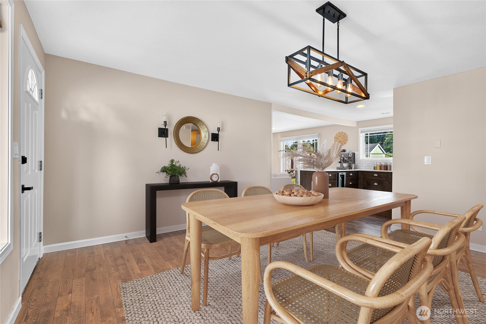 19032 86th Avenue Property Photo 6