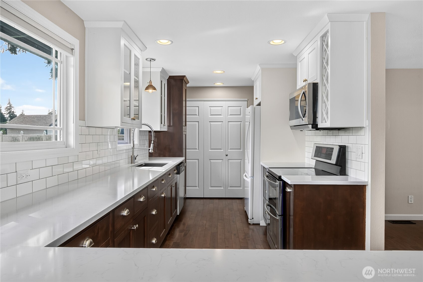19032 86th Avenue Property Photo 8