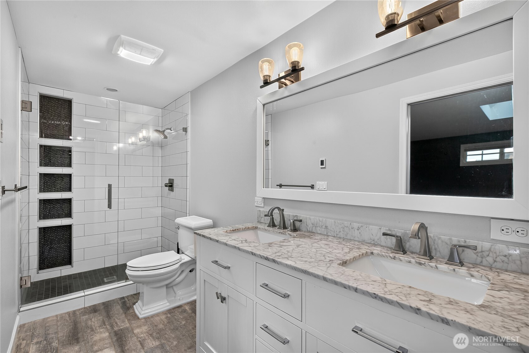 19032 86th Avenue Property Photo 16