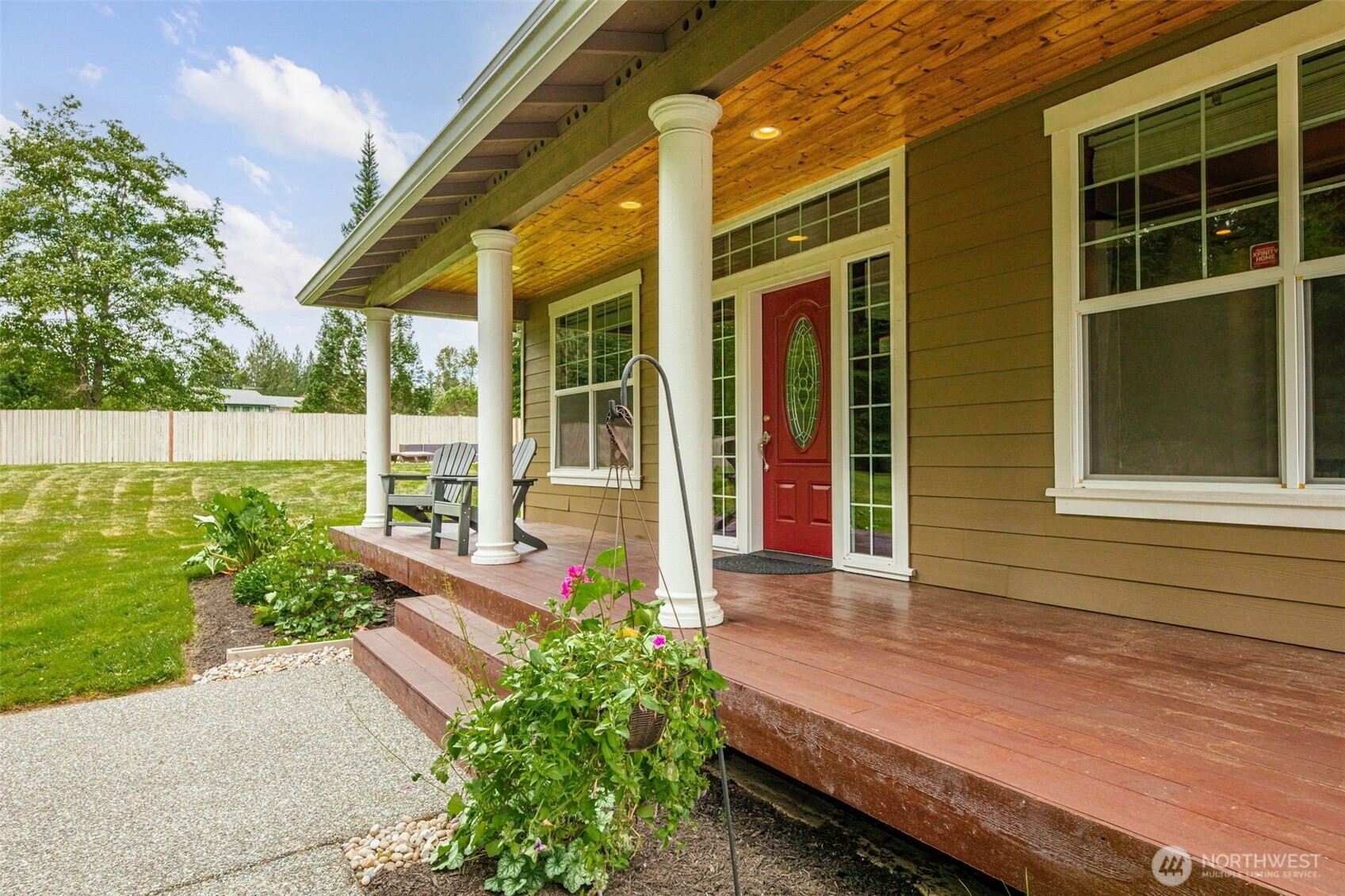 6727 180th Street Property Photo 4