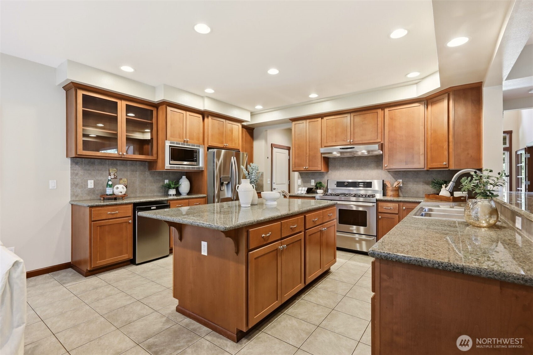 6727 180th Street Property Photo 14