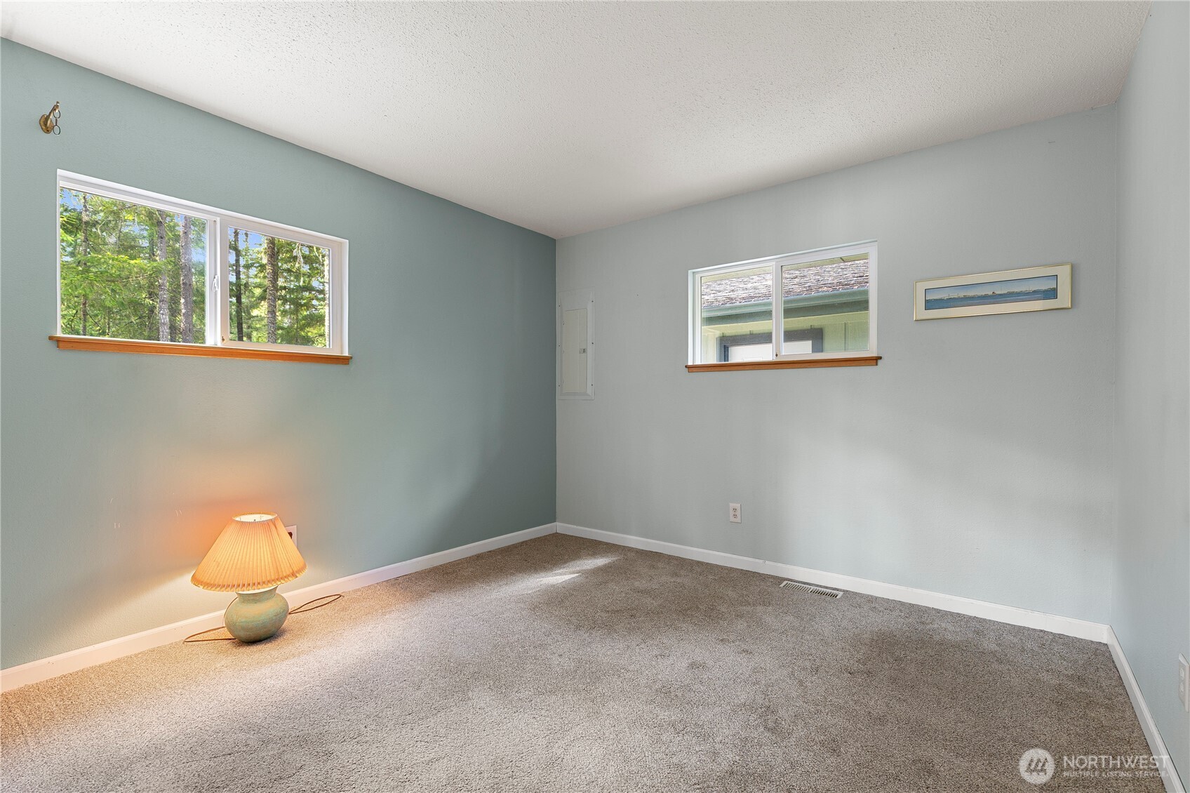 1191 Ne Tee Lake Road Property Photo 15