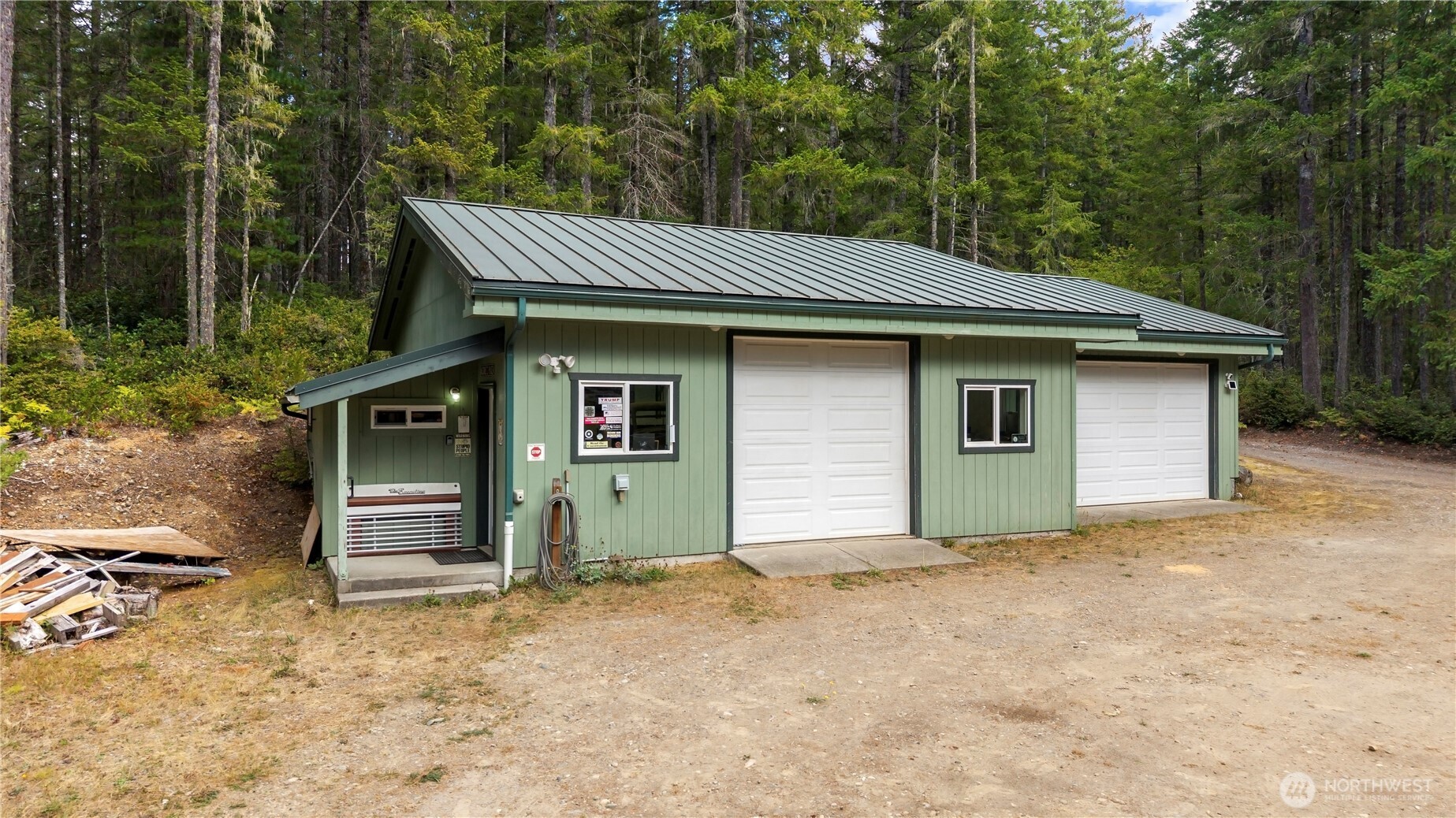 1191 Ne Tee Lake Road Property Photo 29