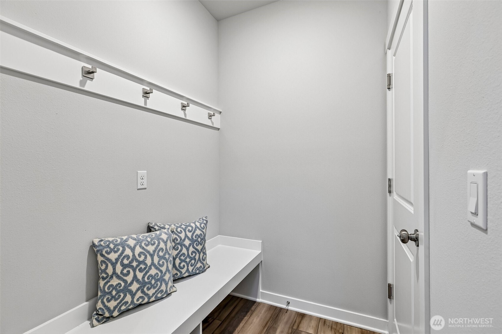 20721 136th Place Property Photo 7