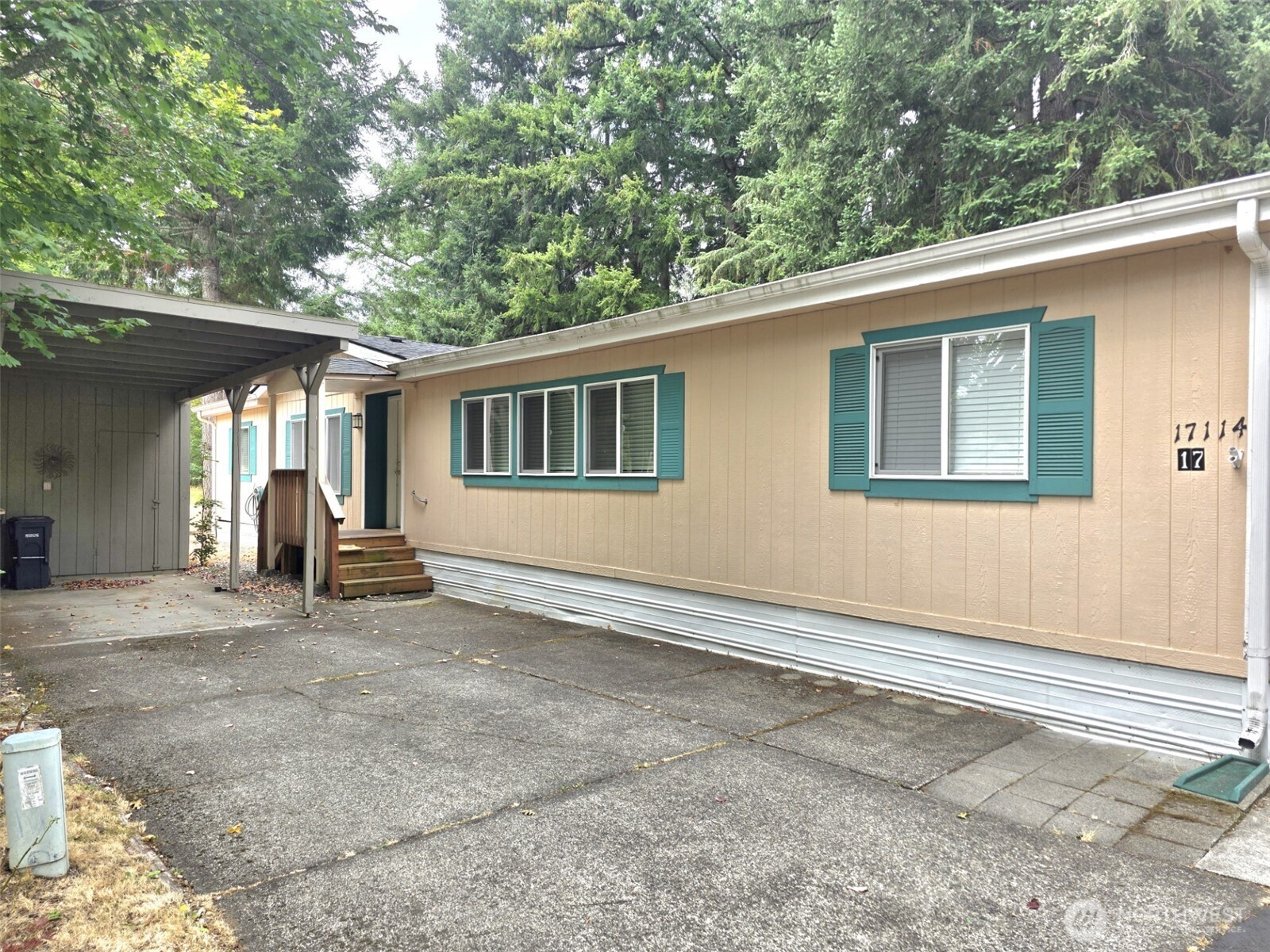 17114 153rd Avenue 17 Property Photo 1